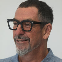 ANGUS | in black, incl. standard lenses