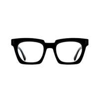 ANGUS | in black, incl. standard lenses